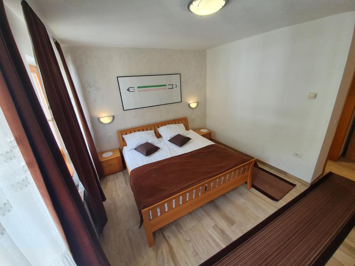 Restaurant And Rooms Kotlar โคบาริด ภายนอก รูปภาพ