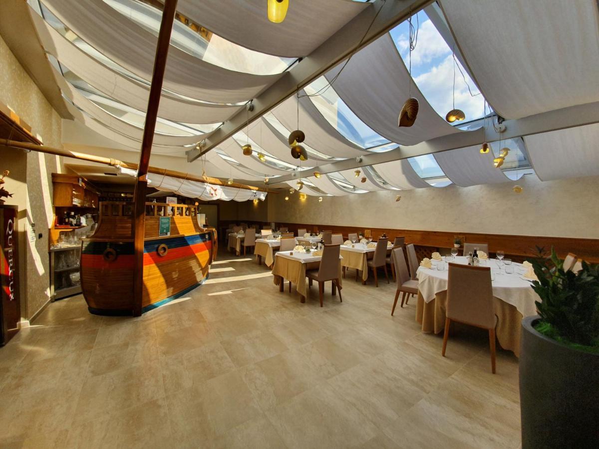 Restaurant And Rooms Kotlar โคบาริด ภายนอก รูปภาพ